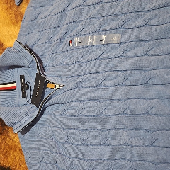 Tommy Hilfiger Men's Light Blue Zip-Up Sweater - Picture 5 of 5